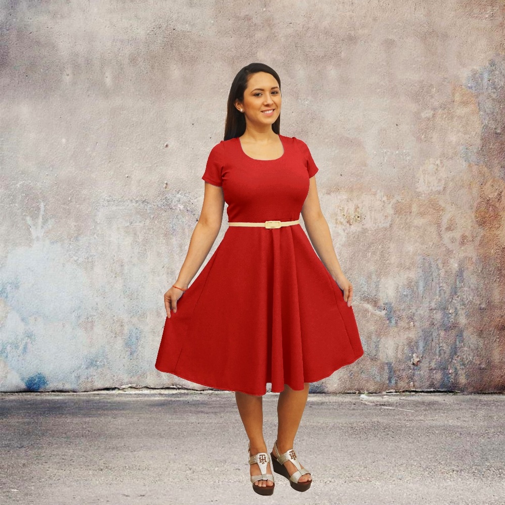 Short Sleeves Scoop Neck Dress